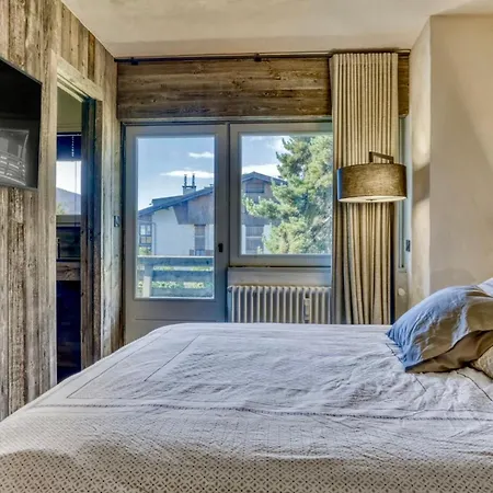 Modern Jaillet Pearl Newly Renovated Megève